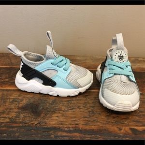 Nike Huarache 5C